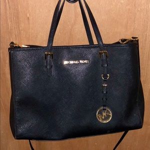 Black Saffiano Michael Kors purse